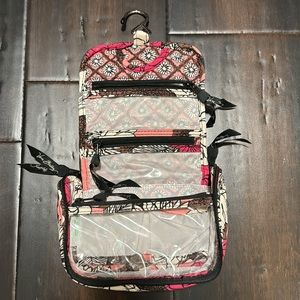 Compact Vera Bradley cosmetic bag